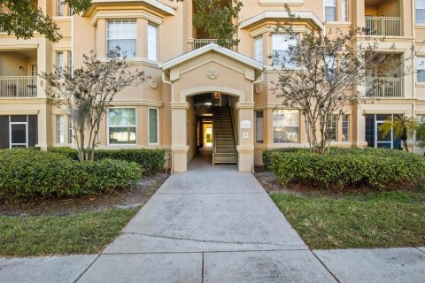Condo in Davenport, Florida, 3 bedrooms  № 2137643 - photo 25