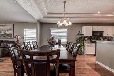 Villa ou maison à vendre à Tarpon Springs, Floride: 4 chambres, 211.17 m2 № 2419386 - photo 17