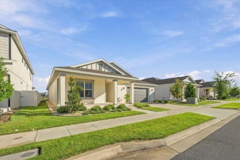 House in Ocala, Florida 4 bedrooms, 281.87 sq.m. № 2428668 - photo 2