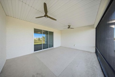 House in Ocala, Florida 4 bedrooms, 281.87 sq.m. № 2428668 - photo 30