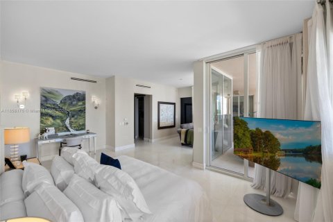 Купить кондоминиум в Майами-Бич, Флорида 6 спален, 652.64м2, № 1961718 - фото 30