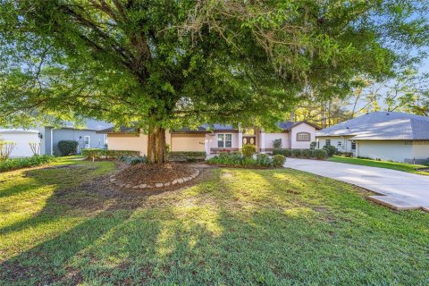 Casa en venta en Dunnellon, Florida, 3 dormitorios, 265.33 m2 № 1582661 - foto 1