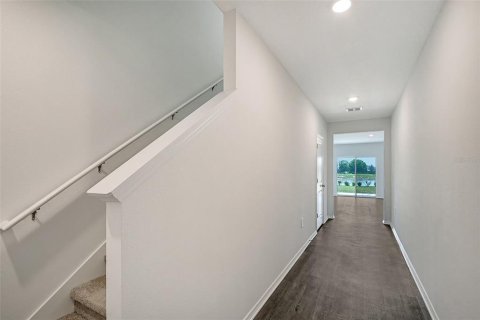 Casa en venta en Parrish, Florida, 4 dormitorios, 182.74 m2 № 1669789 - foto 3