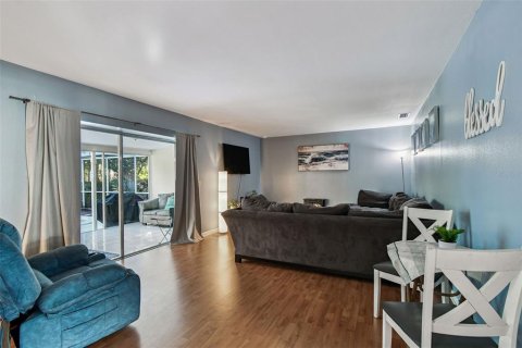 Villa ou maison à vendre à Tampa, Floride: 3 chambres, 206.52 m2 № 2147453 - photo 7