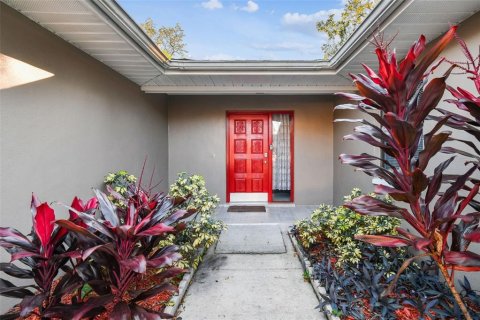 Villa ou maison à vendre à Tampa, Floride: 3 chambres, 206.52 m2 № 2147453 - photo 4