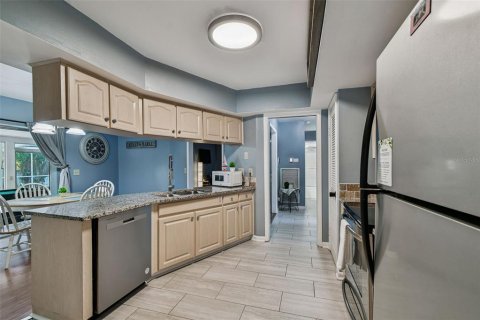 Villa ou maison à vendre à Tampa, Floride: 3 chambres, 206.52 m2 № 2147453 - photo 25