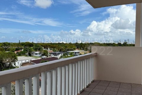 Appartement à louer à Coral Gables, Floride: 63 chambres, 78.97 m2 № 1946889 - photo 4