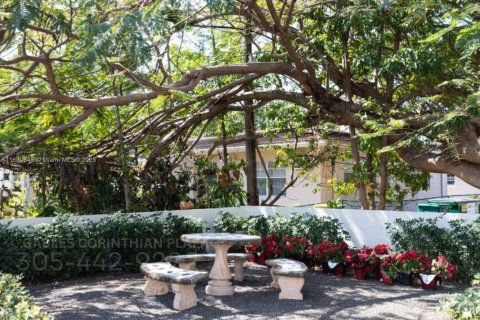 Appartement à louer à Coral Gables, Floride: 63 chambres, 78.97 m2 № 1946889 - photo 12