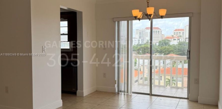 Appartement à Coral Gables, Floride 63 chambres, 78.97 m2 № 1946889