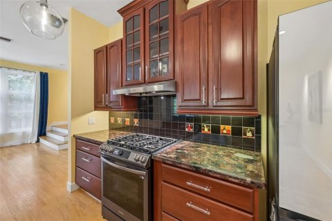 Villa ou maison à vendre à Sarasota, Floride: 3 chambres, 188.87 m2 № 2418436 - photo 10
