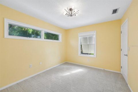 Villa ou maison à vendre à Sarasota, Floride: 3 chambres, 188.87 m2 № 2418436 - photo 30