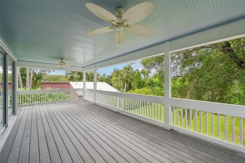 Villa ou maison à vendre à Sarasota, Floride: 3 chambres, 188.87 m2 № 2418436 - photo 19
