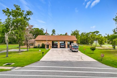 House in Ocala, Florida 3 bedrooms, 116.41 sq.m. № 2239241 - photo 30