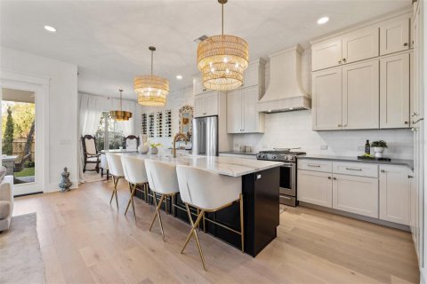 Adosado en venta en Saint Petersburg, Florida, 4 dormitorios, 204.38 m2 № 1524376 - foto 11