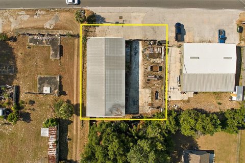 Immobilier commercial à louer à Tavares, Floride № 2383745 - photo 4
