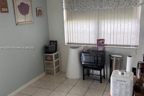 Condo in West Palm Beach, Florida, 2 bedrooms  № 1816328 - photo 4