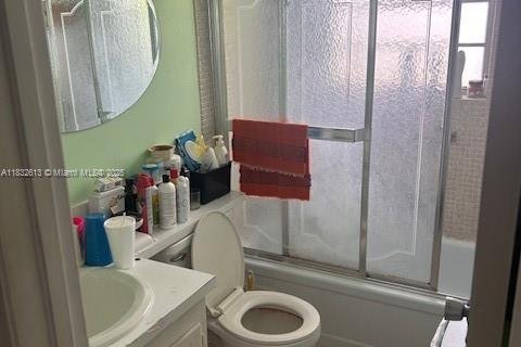 Condo in West Palm Beach, Florida, 2 bedrooms  № 1816328 - photo 15