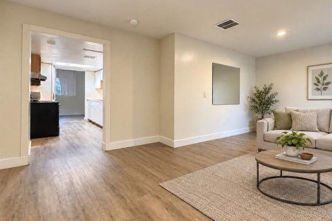Apartment in Apopka, Florida 2 bedrooms, 101.26 sq.m. № 2379118 - photo 2