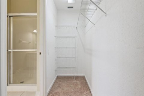 Townhouse in Orlando, Florida 3 bedrooms, 191.29 sq.m. № 2222986 - photo 13