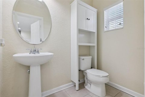 Townhouse in Orlando, Florida 3 bedrooms, 191.29 sq.m. № 2222986 - photo 8