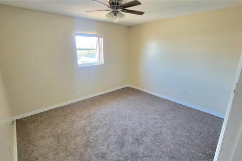 Apartamento en alquiler en Tampa, Florida, 2 dormitorios, 69.68 m2 № 1807275 - foto 7