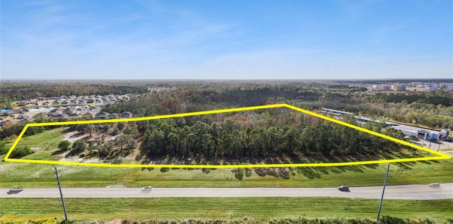 Land in Davenport, Florida № 2104384