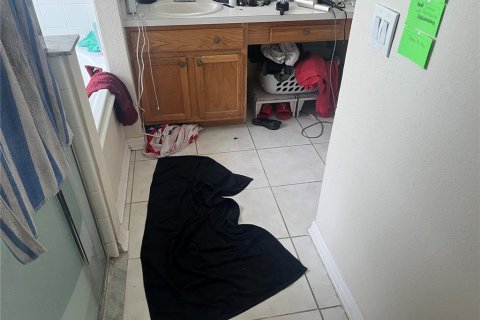 Casa en venta en Kissimmee, Florida, 4 dormitorios, 164.07 m2 № 2400415 - foto 11
