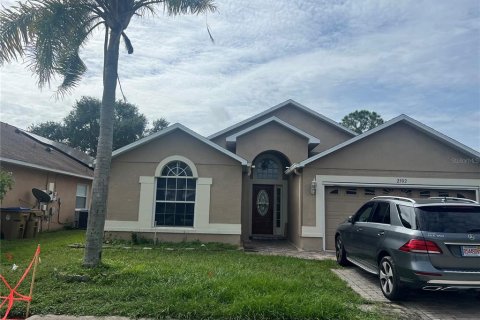 Casa en Kissimmee, Florida 4 dormitorios, 164.07 m2 № 2400415
