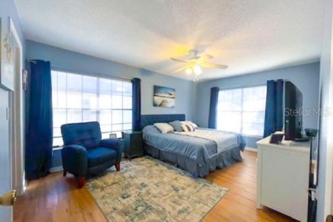 Condo in Palm Harbor, Florida, 2 bedrooms  № 1733862 - photo 26