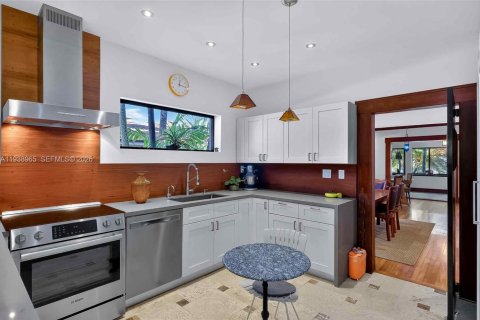 Купить виллу или дом в Майами, Флорида 4 спальни, 213.68м2, № 1997252 - фото 14