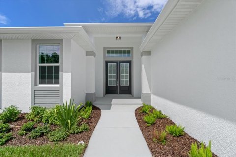 Villa ou maison à vendre à Englewood, Floride: 3 chambres, 181.81 m2 № 2125924 - photo 2