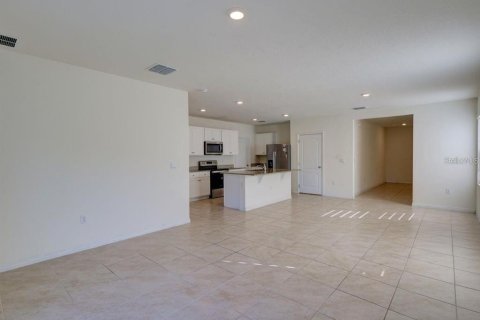 Villa ou maison à louer à Davenport, Floride: 5 chambres, 234.3 m2 № 2388896 - photo 3