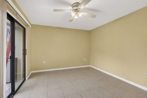Townhouse in Palm Beach Gardens, Florida 2 bedrooms, 110 sq.m. № 2175933 - photo 21