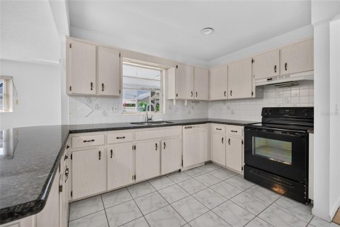 Casa en venta en Ocala, Florida, 2 dormitorios, 145.95 m2 № 2385951 - foto 9
