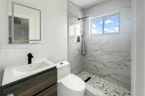 Снять в аренду виллу или дом в Тамарак, Флорида 2 спальни, 103.86м2, № 1956402 - фото 9