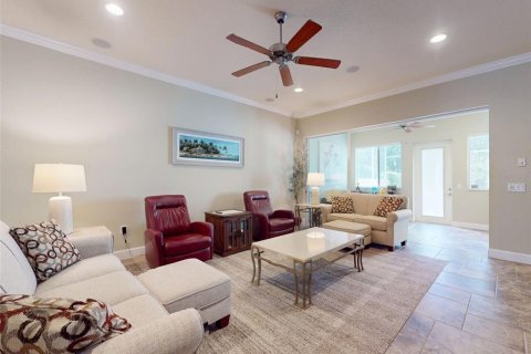 Duplex in New Smyrna Beach, Florida 2 bedrooms, 183.3 sq.m. № 2100156 - photo 30