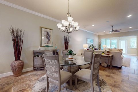 Duplex in New Smyrna Beach, Florida 2 bedrooms, 183.3 sq.m. № 2100156 - photo 21