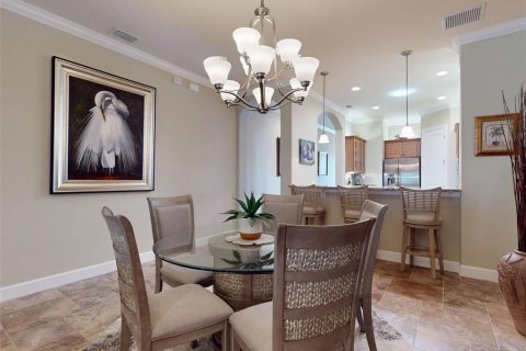 Duplex in New Smyrna Beach, Florida 2 bedrooms, 183.3 sq.m. № 2100156 - photo 24