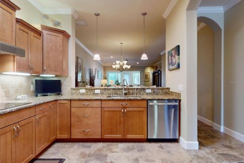 Duplex in New Smyrna Beach, Florida 2 bedrooms, 183.3 sq.m. № 2100156 - photo 18