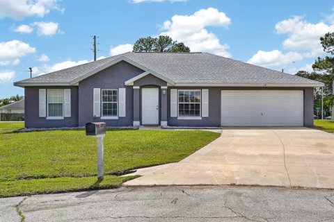 House in Palm Coast, Florida 3 bedrooms, 142.98 sq.m. № 2115212