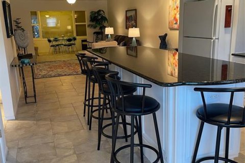 Condominio en alquiler en Dunedin, Florida, 2 dormitorios, 106 m2 № 1908950 - foto 4