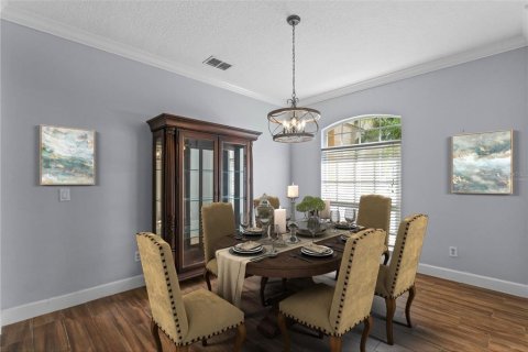 House in Winter Garden, Florida 5 bedrooms, 311.97 sq.m. № 1681036 - photo 5