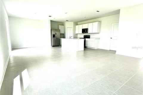 House in Lake Wales, Florida 4 bedrooms, 174.1 sq.m. № 1903197 - photo 6