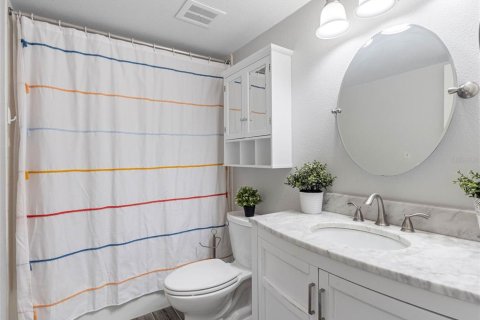 Copropriété à vendre à Tampa, Floride: 2 chambres, 95.78 m2 № 1749327 - photo 9