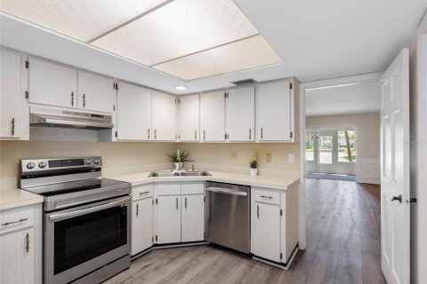 Copropriété à vendre à Tampa, Floride: 2 chambres, 95.78 m2 № 1749327 - photo 10