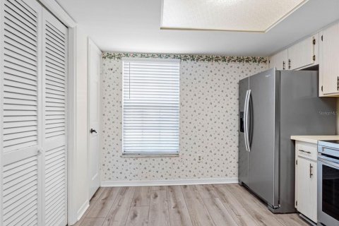 Copropriété à vendre à Tampa, Floride: 2 chambres, 95.78 m2 № 1749327 - photo 12