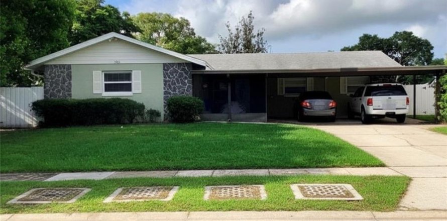 Casa en Orlando, Florida 3 dormitorios, 186.18 m2 № 2094127