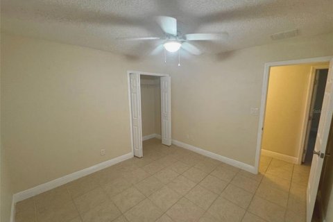 Casa en alquiler en Orlando, Florida, 3 dormitorios, 186.18 m2 № 2094127 - foto 17