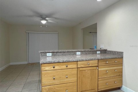 Casa en alquiler en Orlando, Florida, 3 dormitorios, 186.18 m2 № 2094127 - foto 10