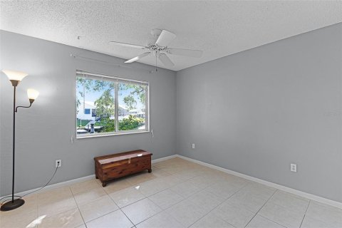 House in Palm Coast, Florida 3 bedrooms, 146.6 sq.m. № 1719506 - photo 27